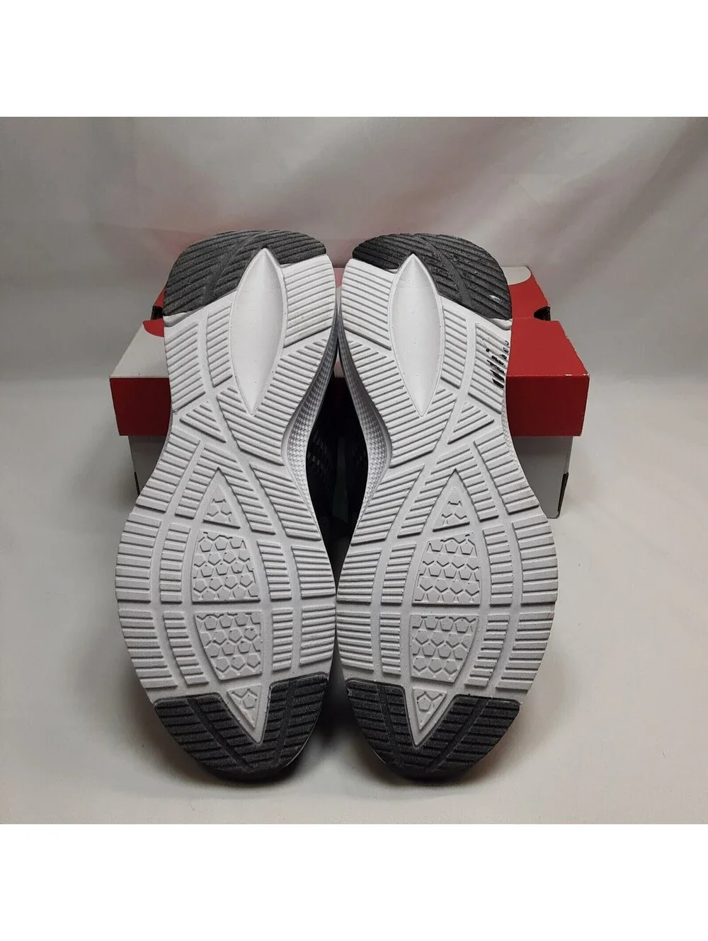 BCG - Women's Alliance Training Shoes - Size 8 - Memory Foam